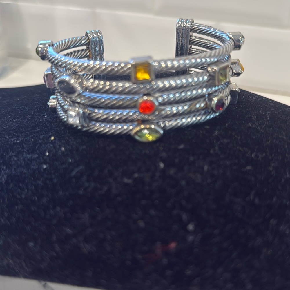 Women’s colorful cuff bracelet